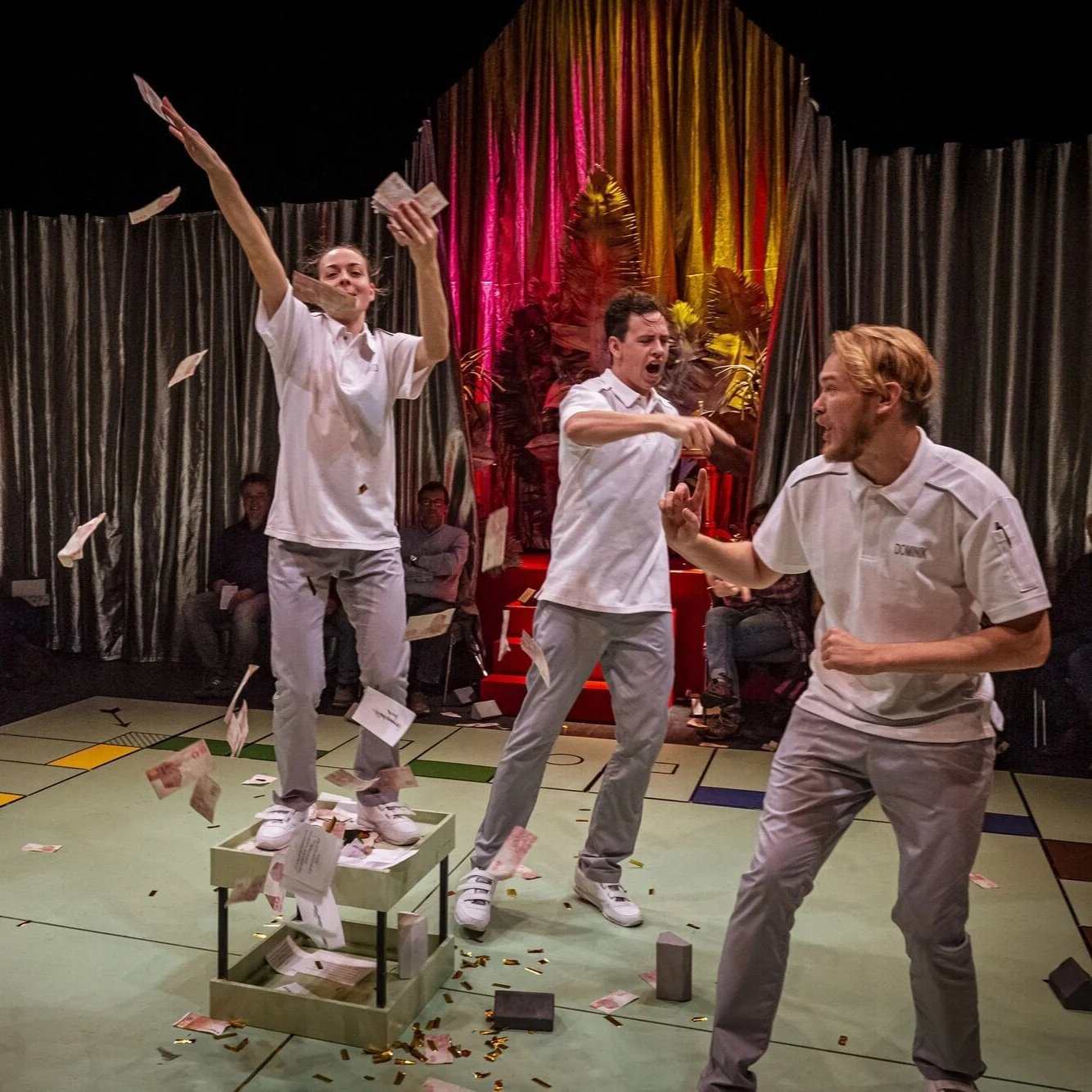Freundliche Übernahme — Schauspiel Chemnitz, 2019