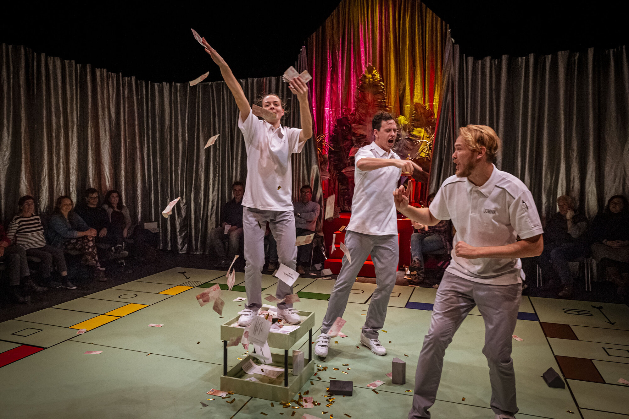 Freundliche Übernahme — Schauspiel Chemnitz, 2019